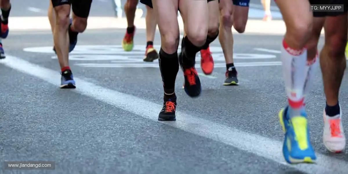 🎁 球迷专属，品质之选！周边好物，让热爱触手可及！